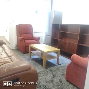 https://fully-comfortable-rooms.hotelsin-nottingham.com